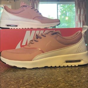 Nike Air Max Thea